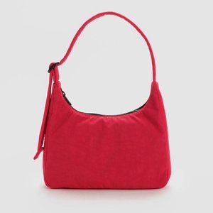 BAGGU Mini Nylon Shoulder Bag in Candy Apple Red